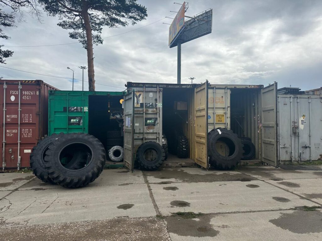 Склад jcb-shina.ru 1
